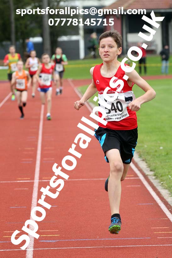 800 metres, NECAA Open Meeting, Morpeth, Sunday, September 27th. David T. Hewitson/Sports for All Pics